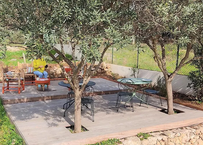 T2 D En Coeur De Dans Maison Avec Jardin Ideal Couple De Curistes * Balaruc-les-Bains