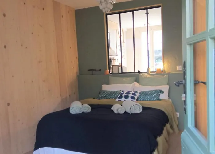 T2 D En Coeur De Dans Maison Avec Jardin Ideal Couple De Curistes *