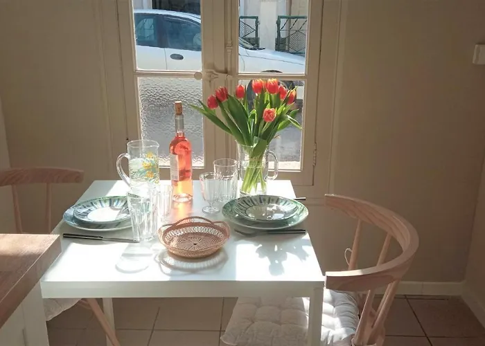 T2 D En Coeur De Dans Maison Avec Jardin Ideal Couple De Curistes *